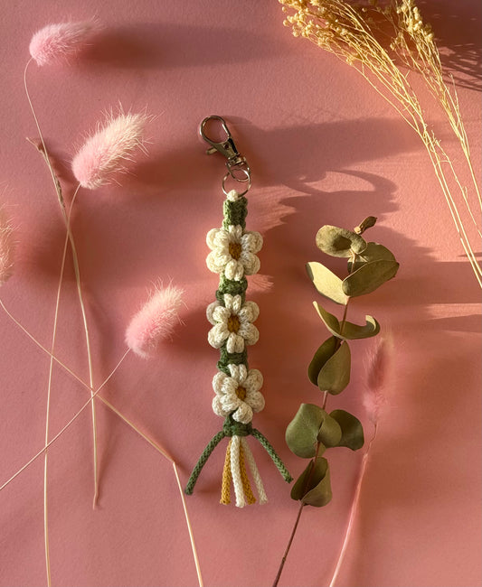 Daisy Keyring